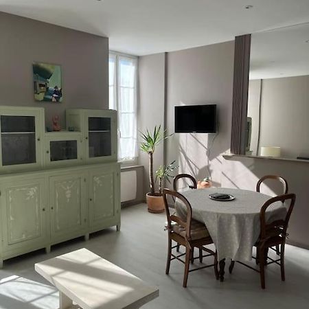 Superbe Appartement Plein Centre Millau Luaran gambar