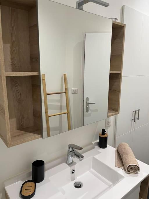 Superbe Appartement Plein Centre Millau Luaran gambar